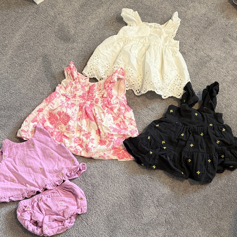 Baby Gap Set of Baby Dresses and Bloomers
